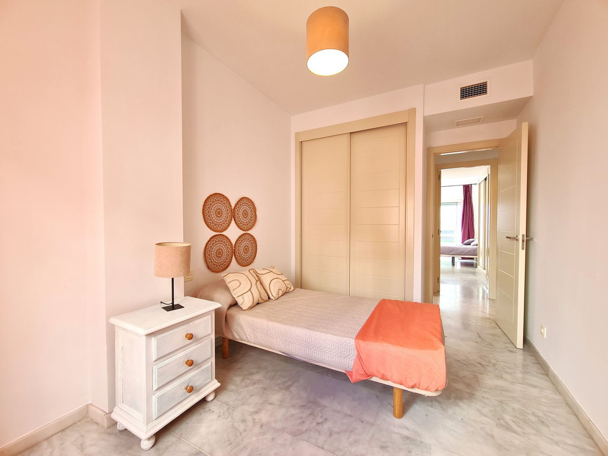 Middle Floor Apartment bilde 32