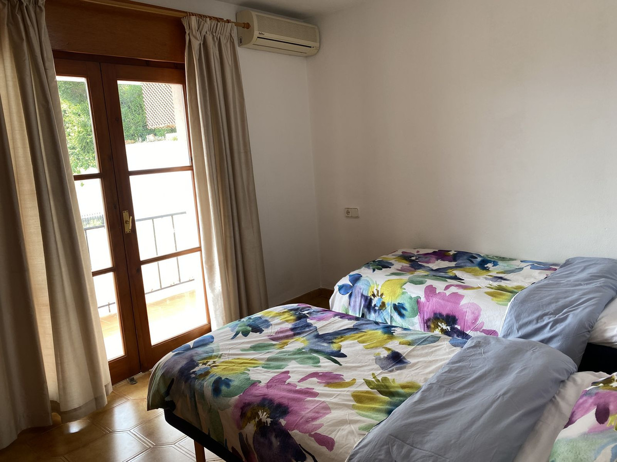 Middle Floor Apartment bilde 7