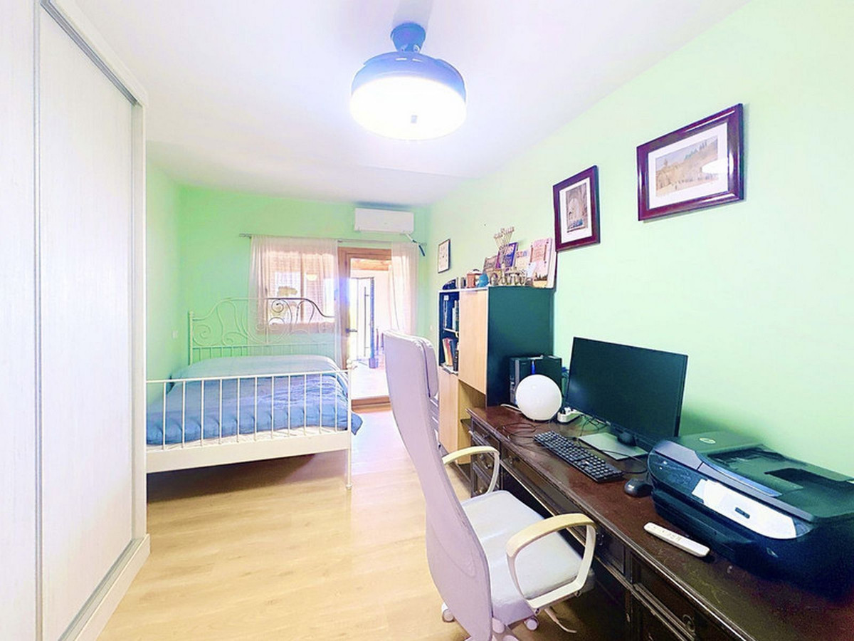 Detached Villa bilde 17