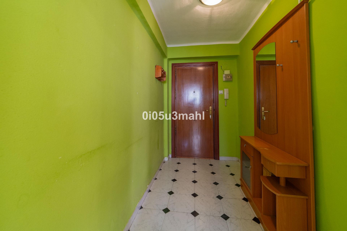 Middle Floor Apartment bilde 45