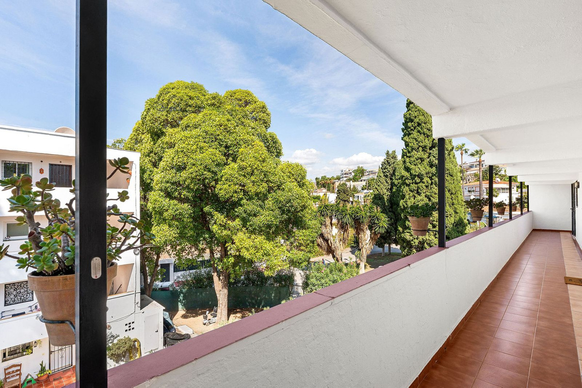 Middle Floor Apartment bilde 17