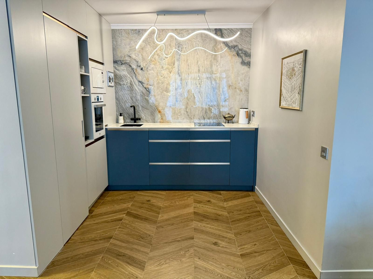 Middle Floor Apartment bilde 8