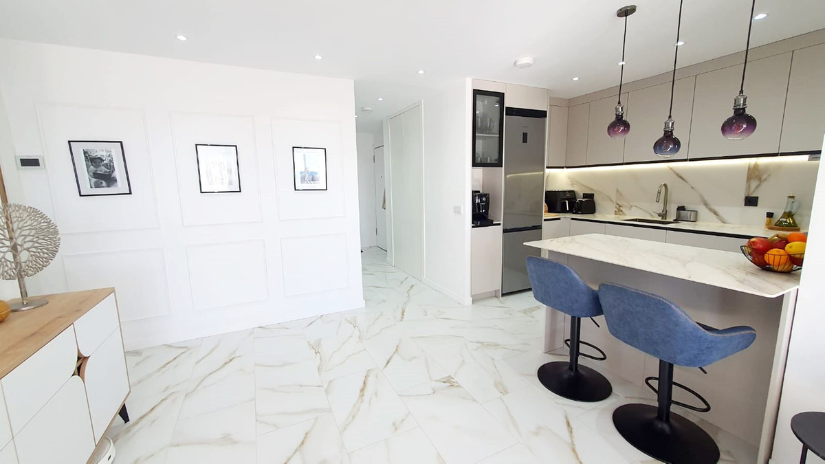 Middle Floor Apartment bilde 9