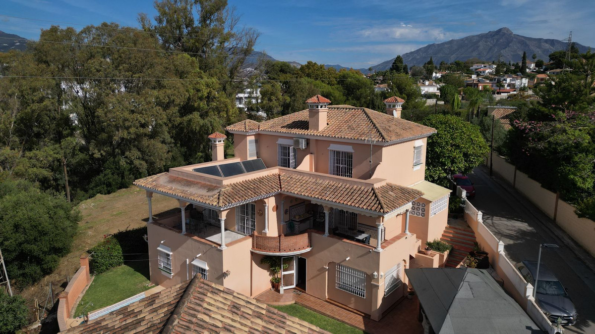 Detached Villa bilde 4