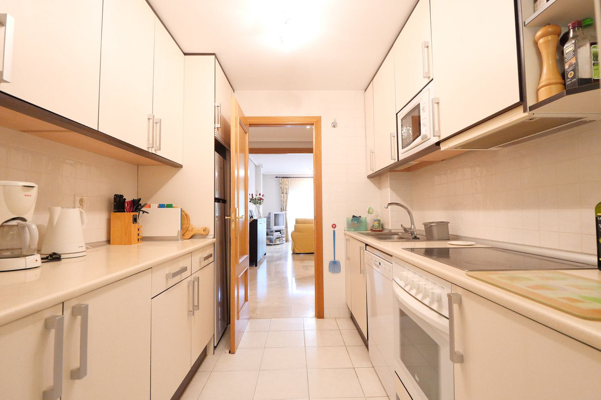 Middle Floor Apartment bilde 6