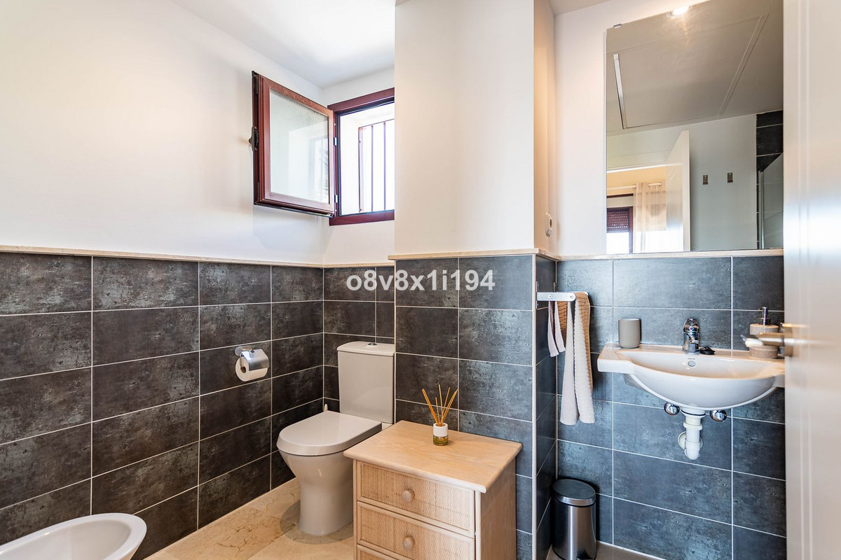 Semi-Detached House bilde 30