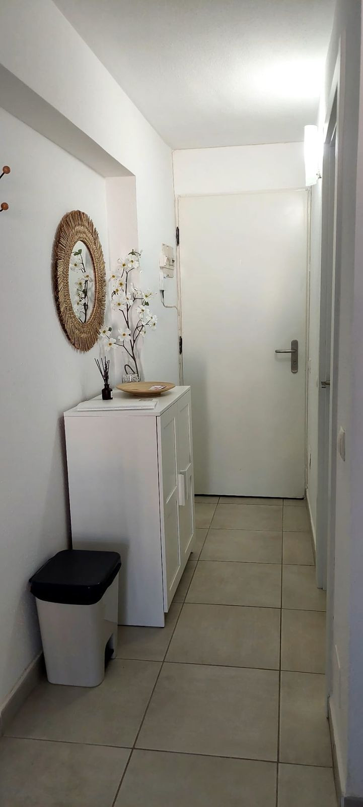 Middle Floor Apartment bilde 7