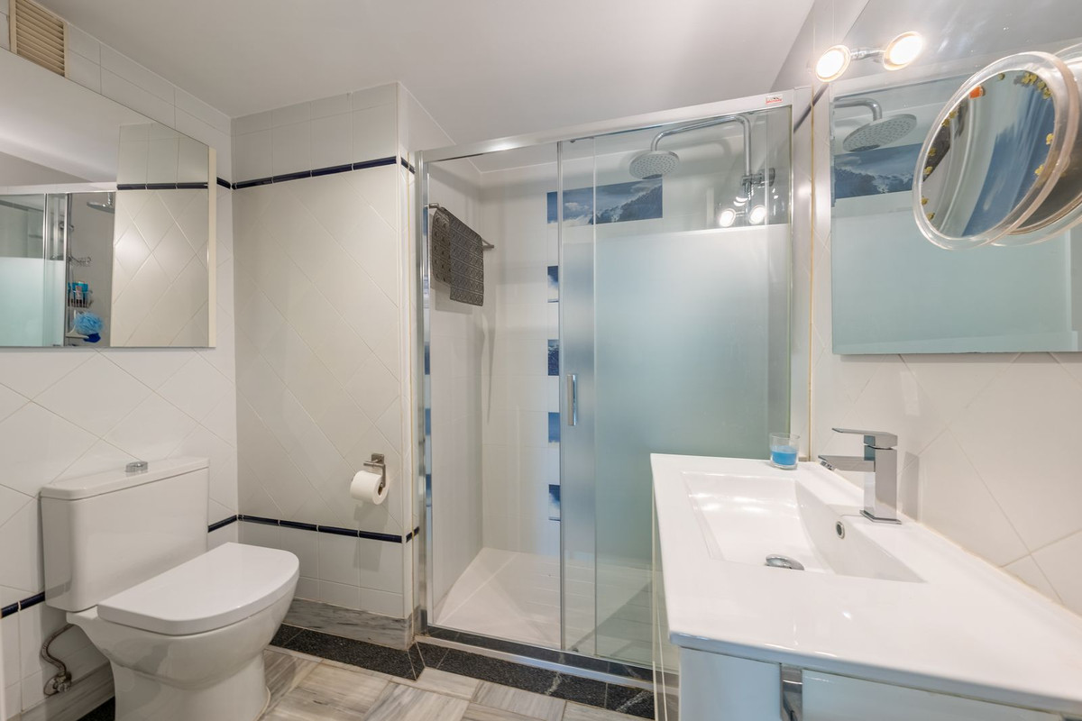 Middle Floor Apartment bilde 19