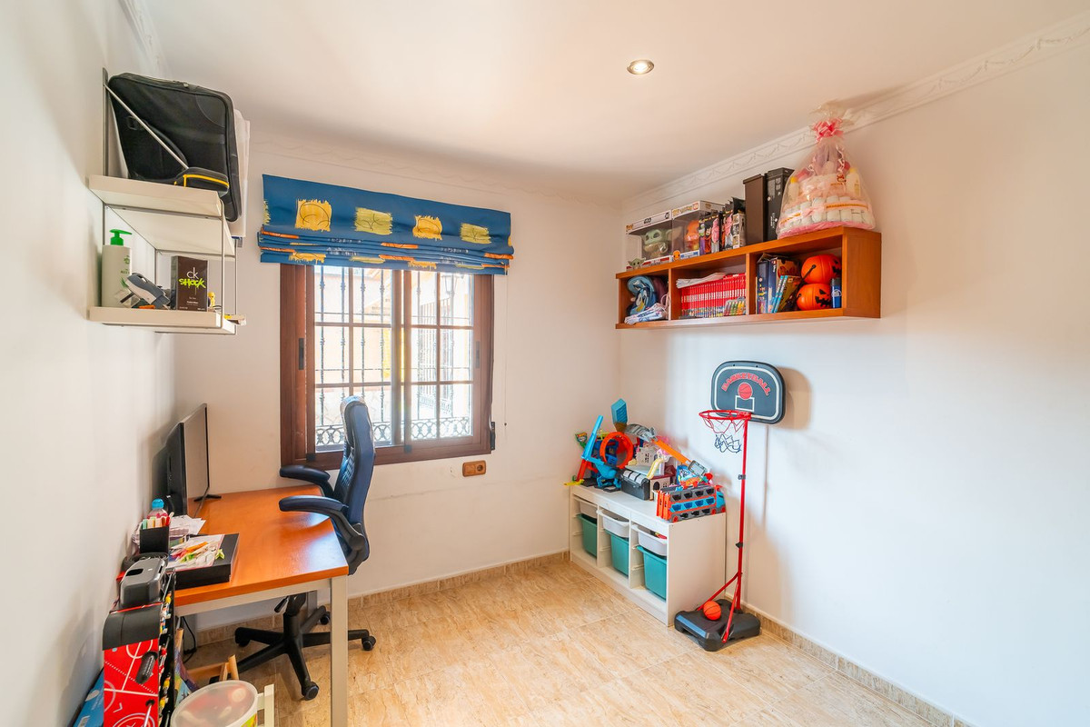 Detached Villa bilde 27