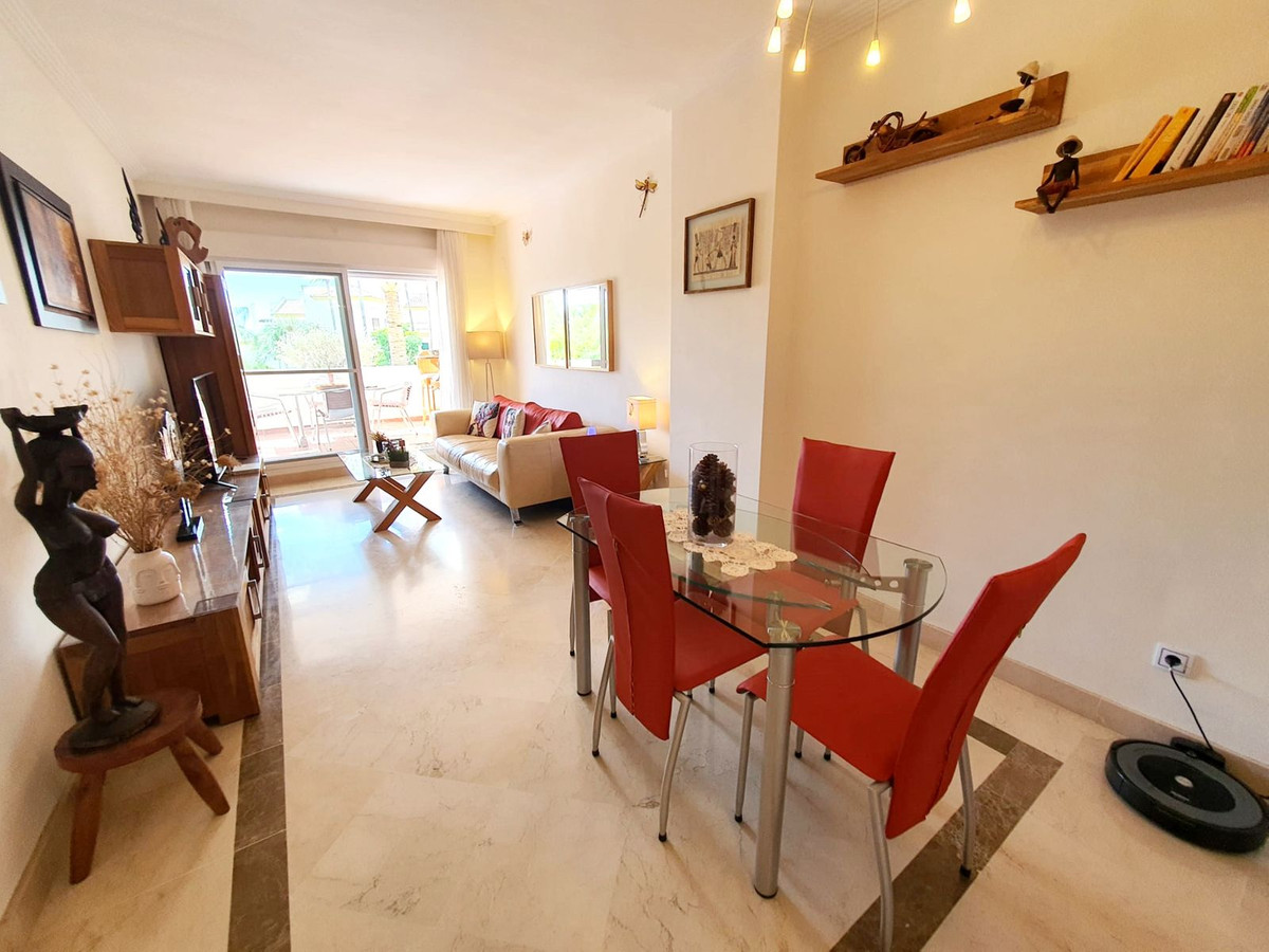 Middle Floor Apartment bilde 9