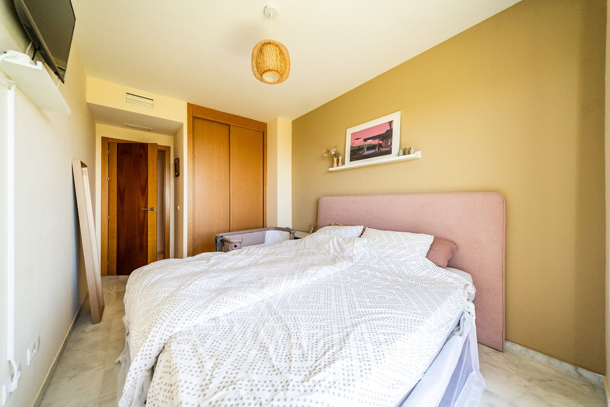 Middle Floor Apartment bilde 12