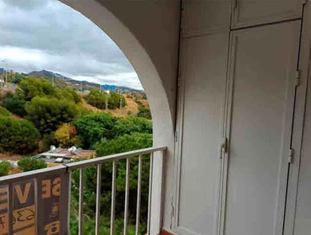 Middle Floor Apartment bilde 11
