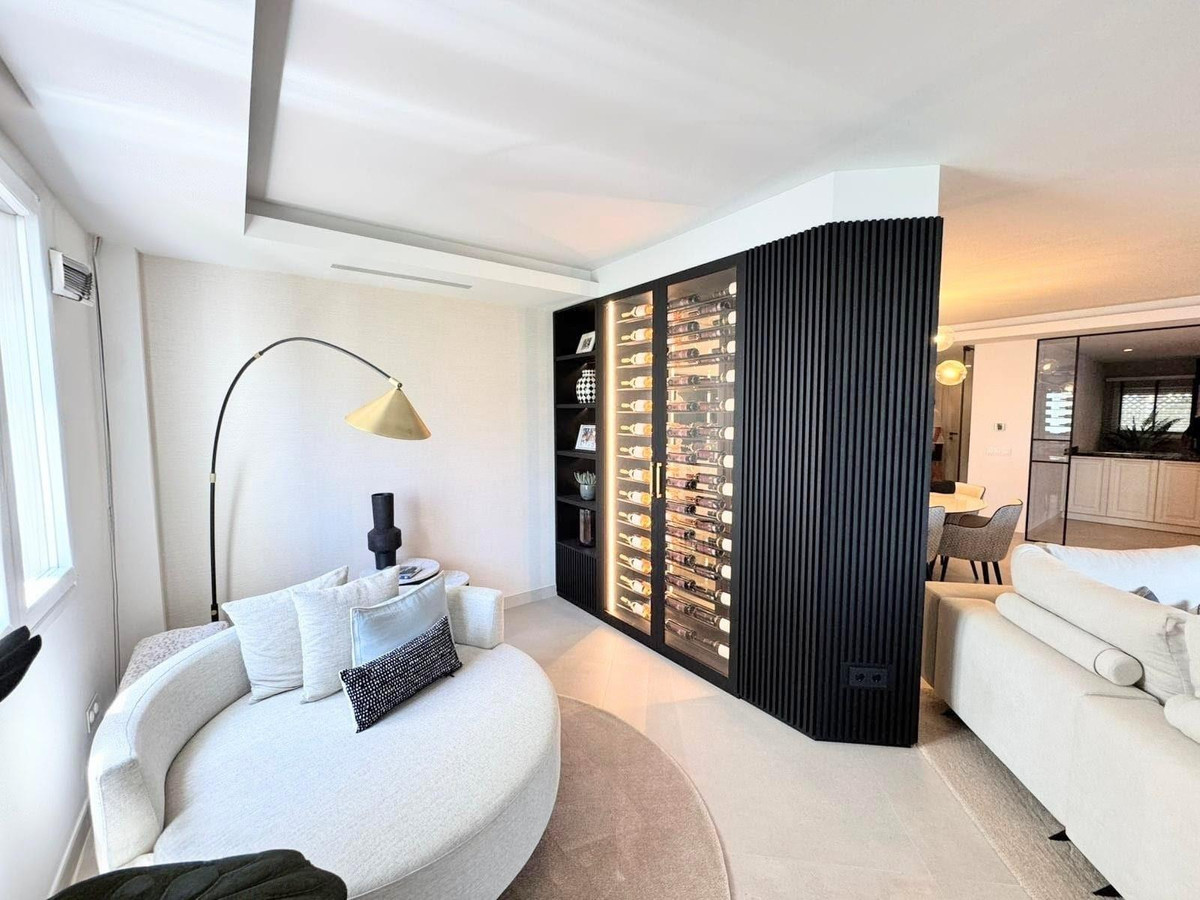 Middle Floor Apartment bilde 17