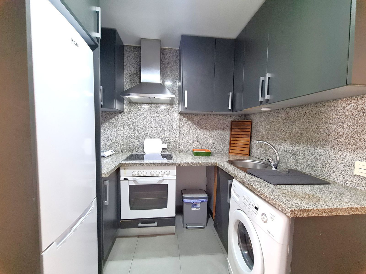 Middle Floor Apartment bilde 8