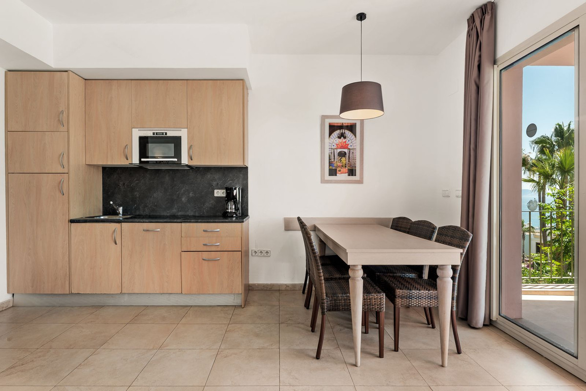 Middle Floor Apartment bilde 5
