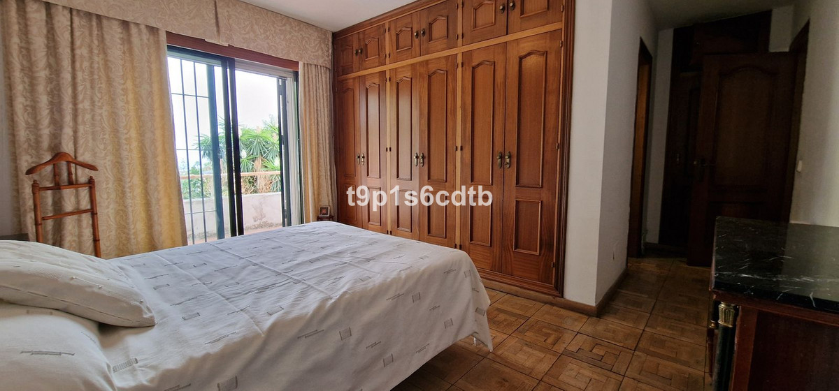 Detached Villa bilde 17