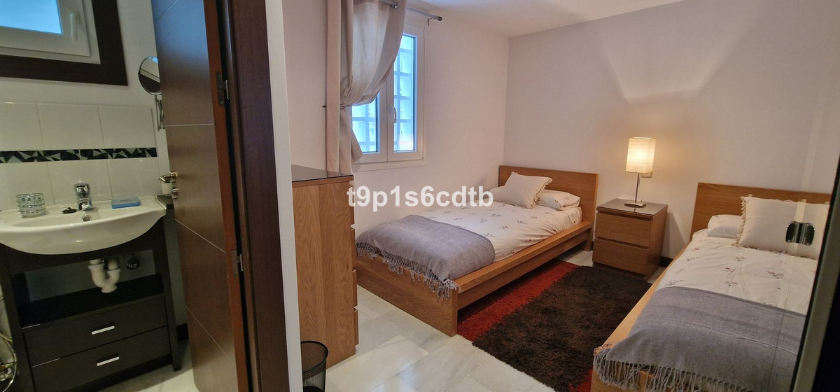 Middle Floor Apartment bilde 27
