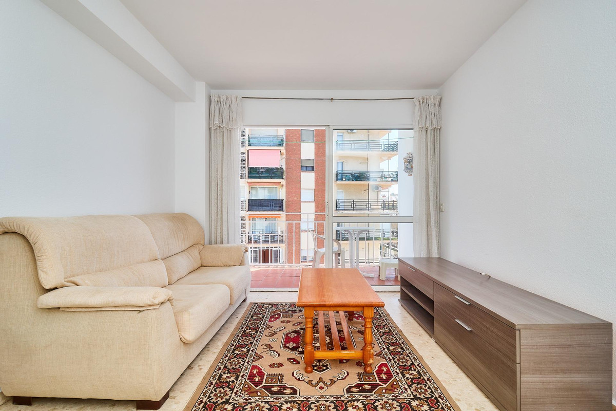 Middle Floor Apartment bilde 3