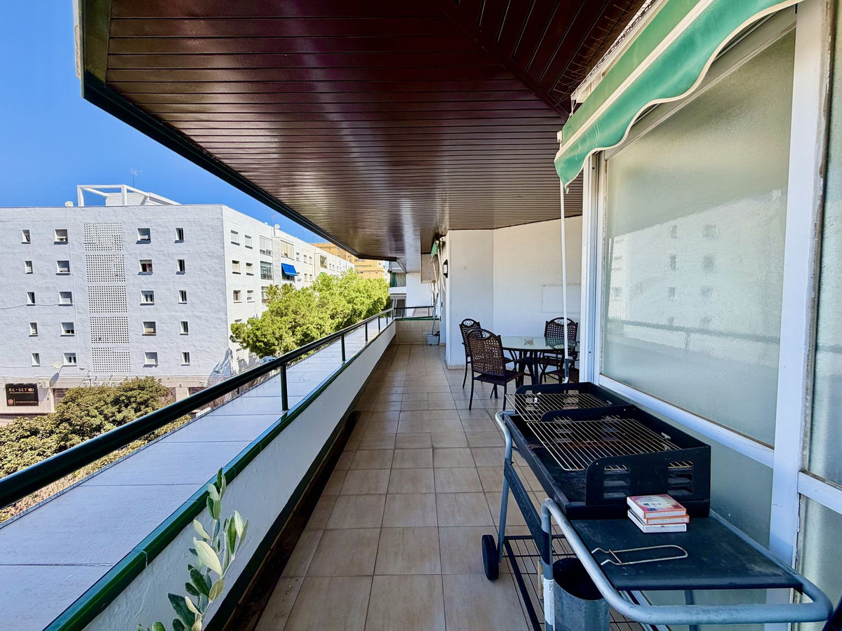 Middle Floor Apartment bilde 8