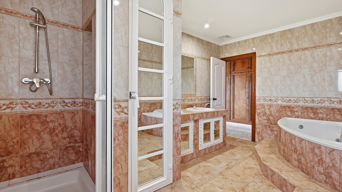 Detached Villa bilde 29