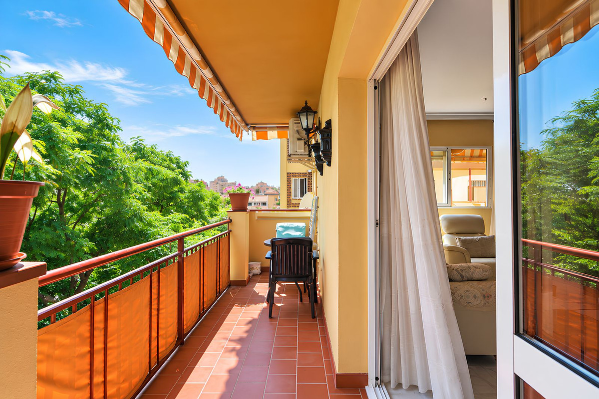 Middle Floor Apartment bilde 4