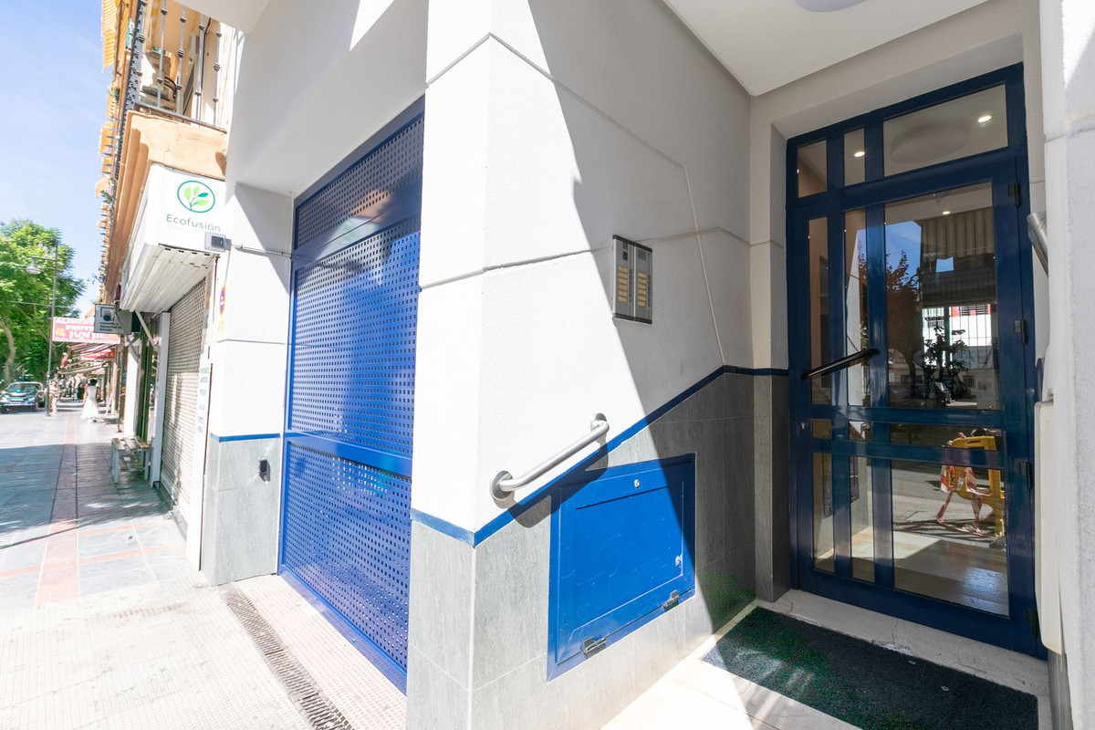 Middle Floor Apartment bilde 24