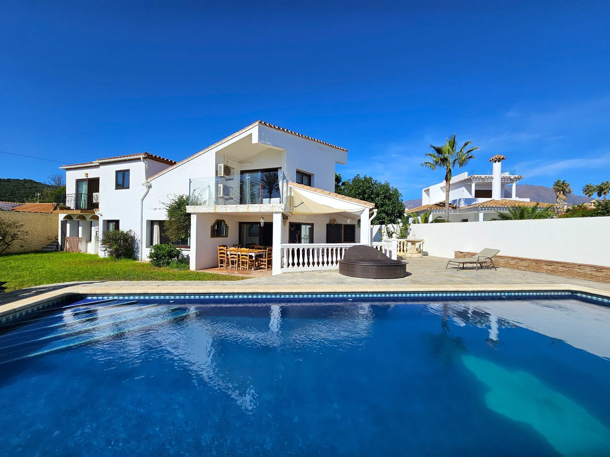 Detached Villa bilde 28