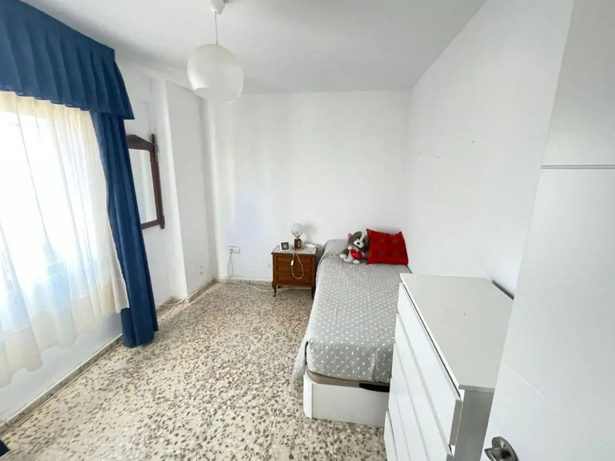 Middle Floor Apartment bilde 13