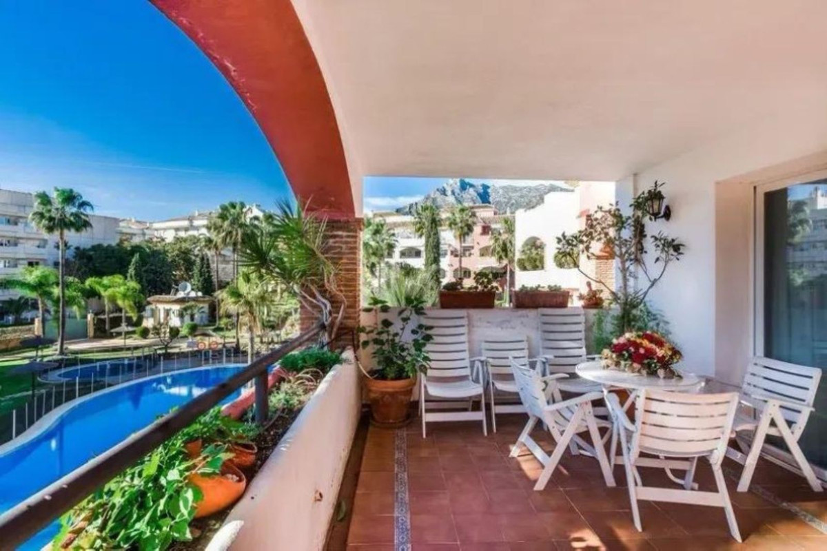 Middle Floor Apartment bilde 3