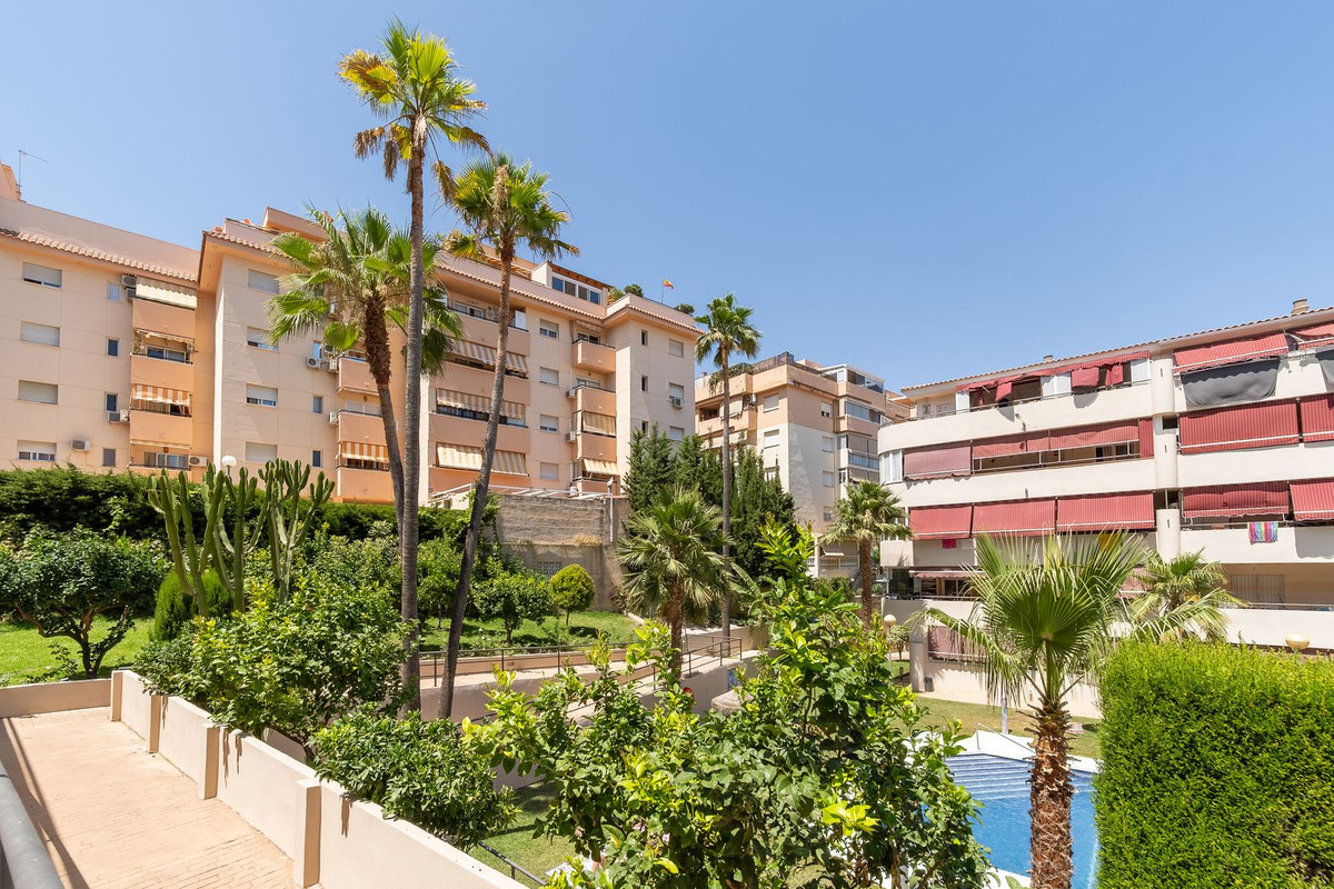 Middle Floor Apartment bilde 7