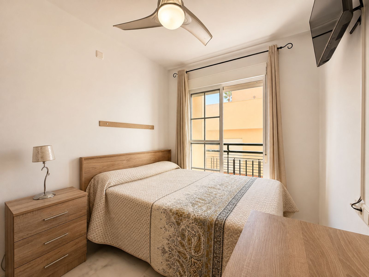 Middle Floor Apartment bilde 9