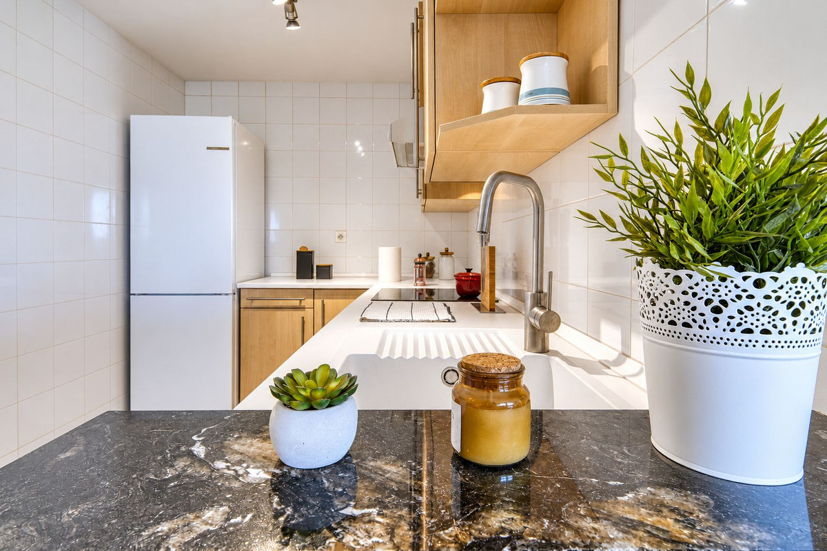 Middle Floor Apartment bilde 16