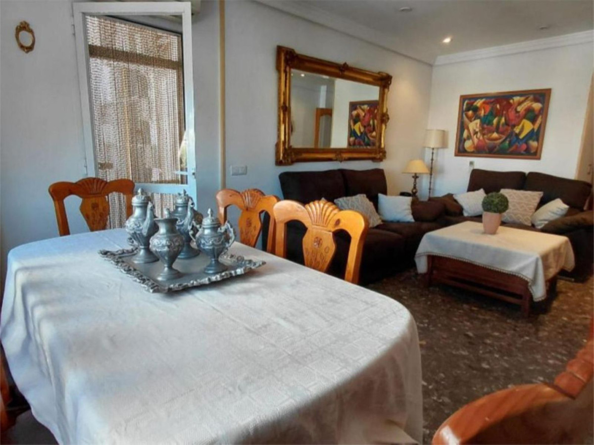 Middle Floor Apartment bilde 3