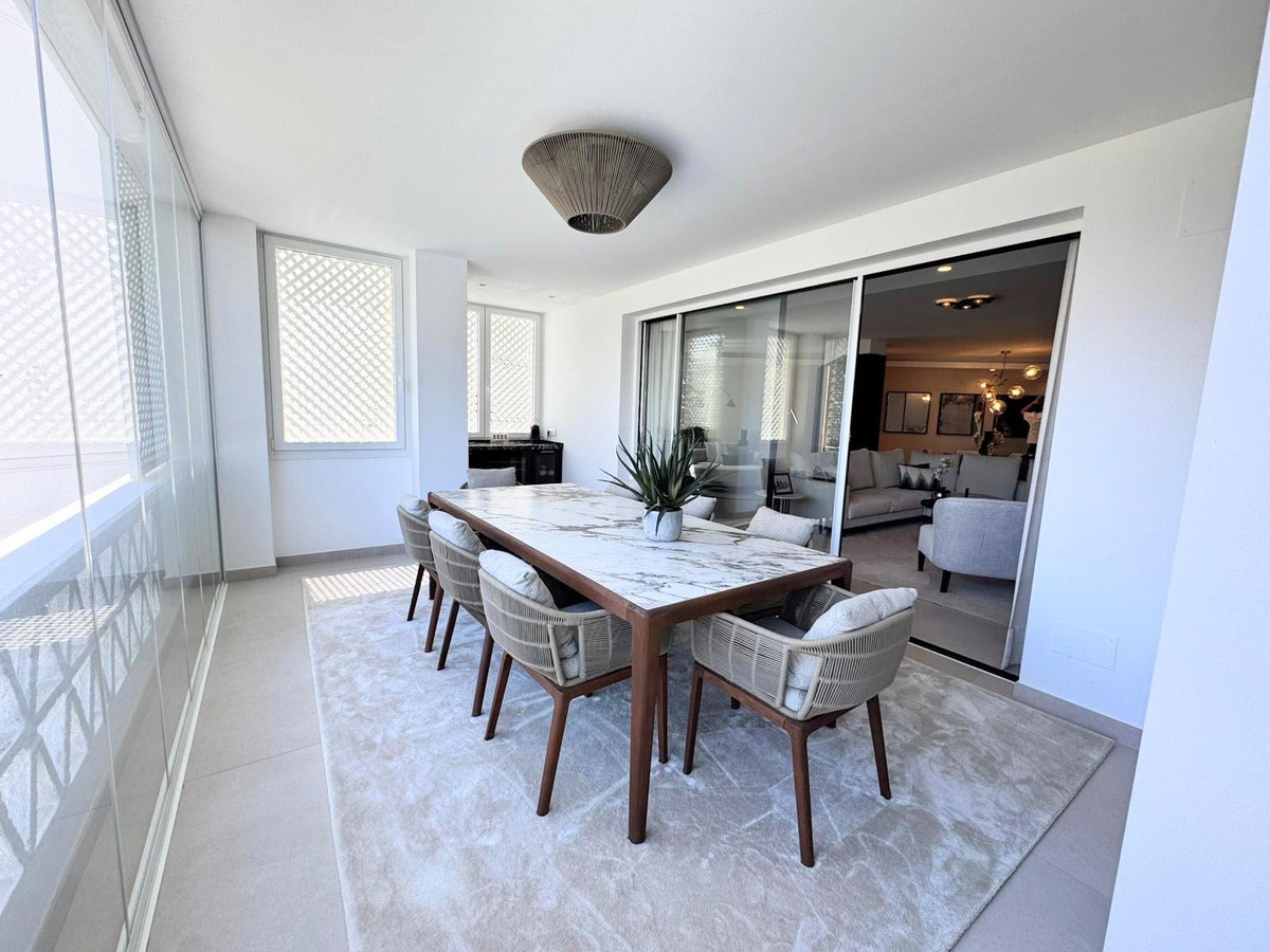 Middle Floor Apartment bilde 1