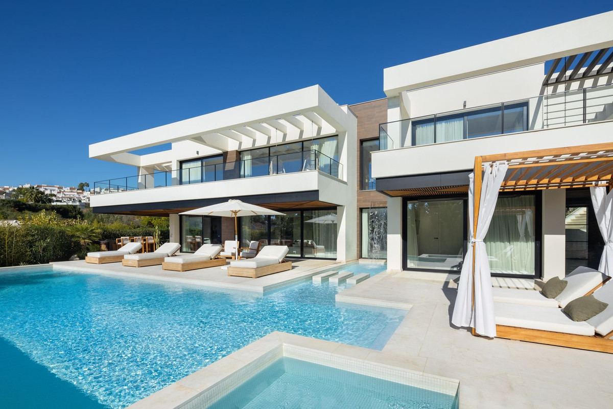 Detached Villa bilde 2