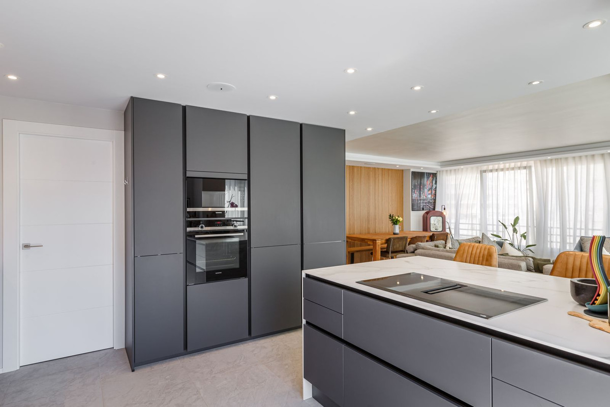 Middle Floor Apartment bilde 23