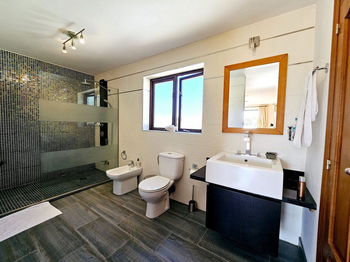 Detached Villa bilde 20