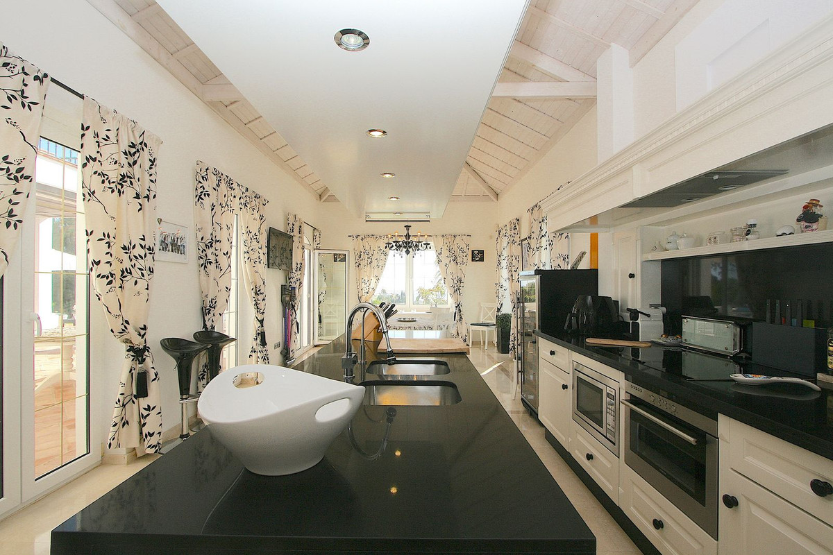 Detached Villa bilde 24