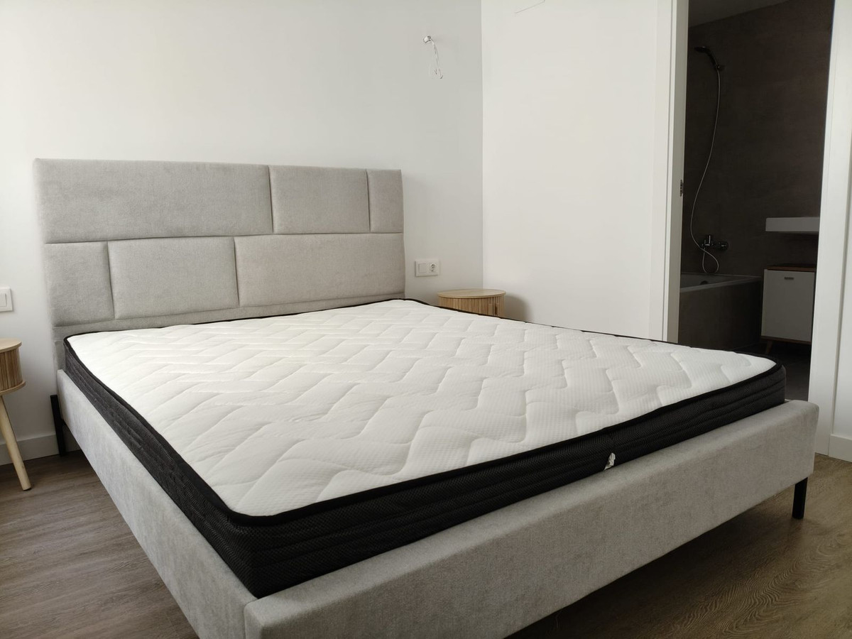 Middle Floor Apartment bilde 18