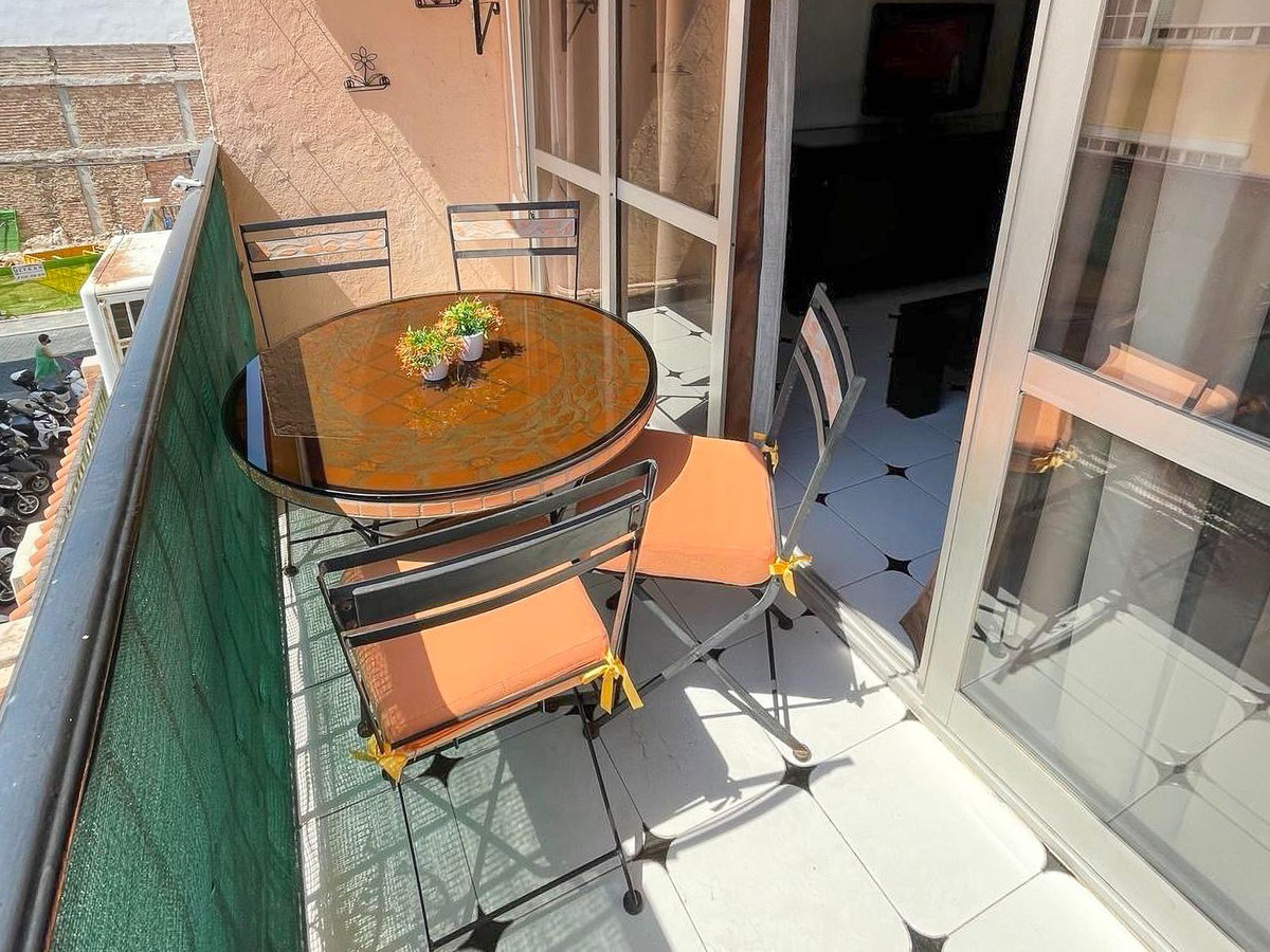 Middle Floor Apartment bilde 14