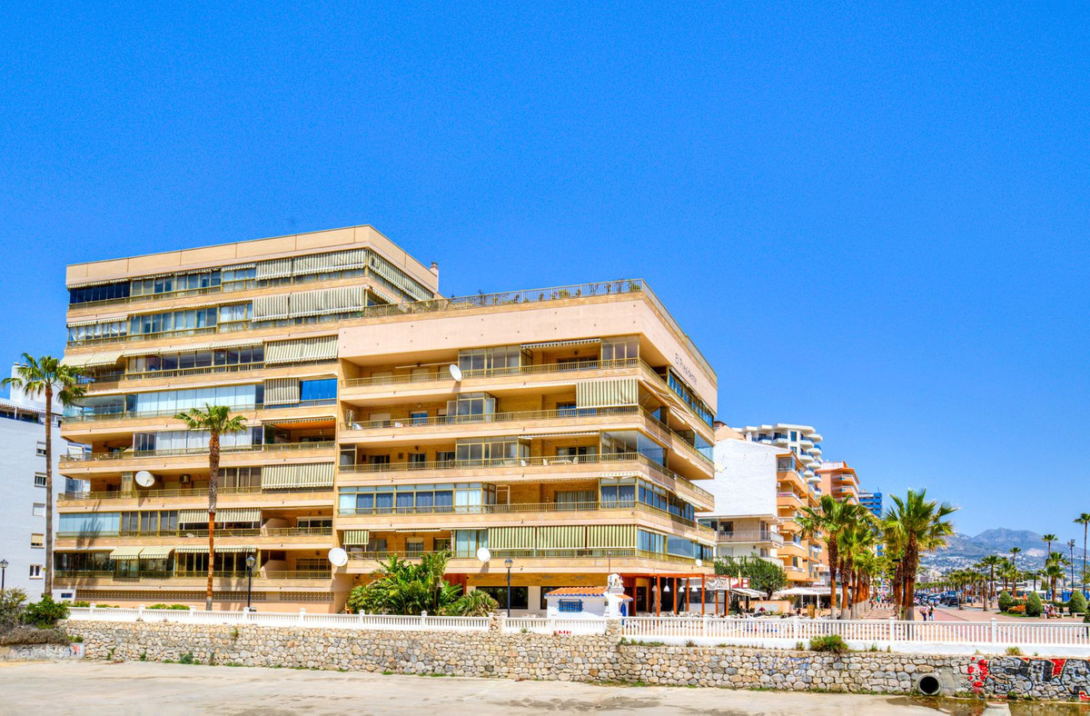 Middle Floor Apartment bilde 26