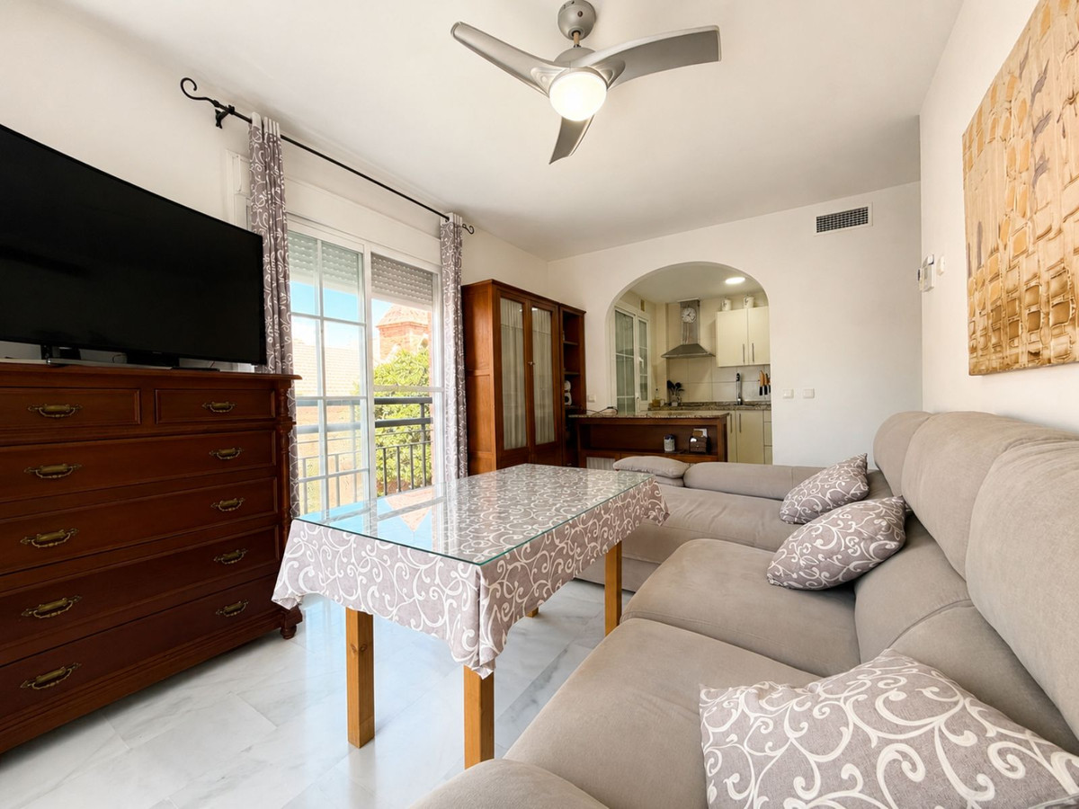 Middle Floor Apartment bilde 3