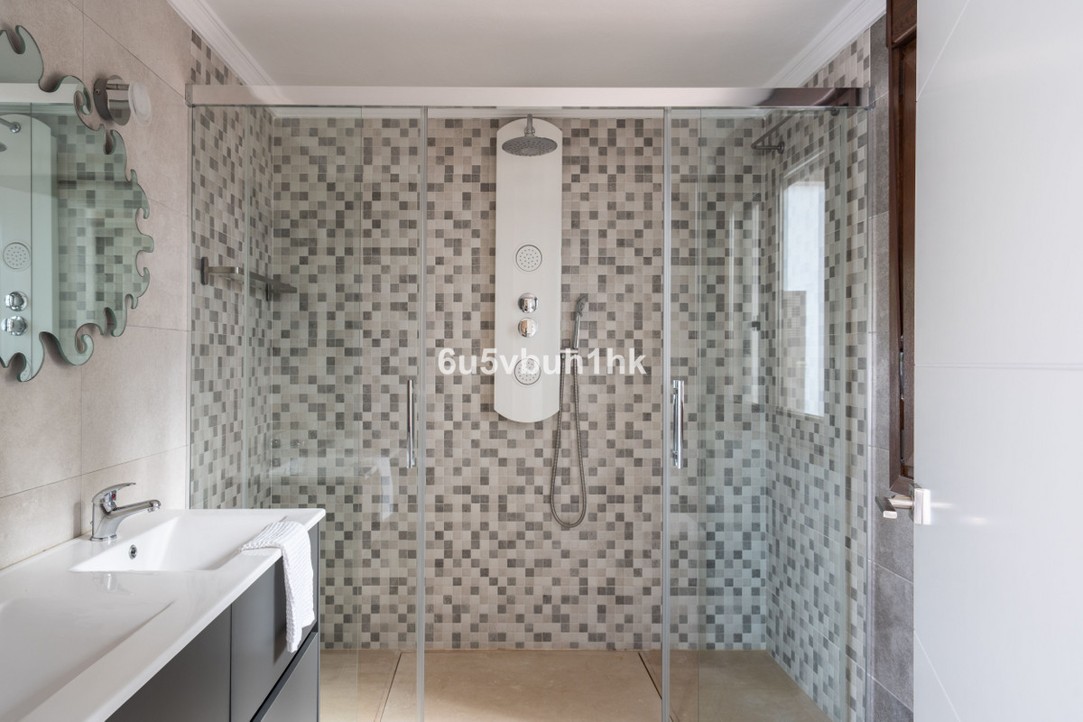 Detached Villa bilde 34