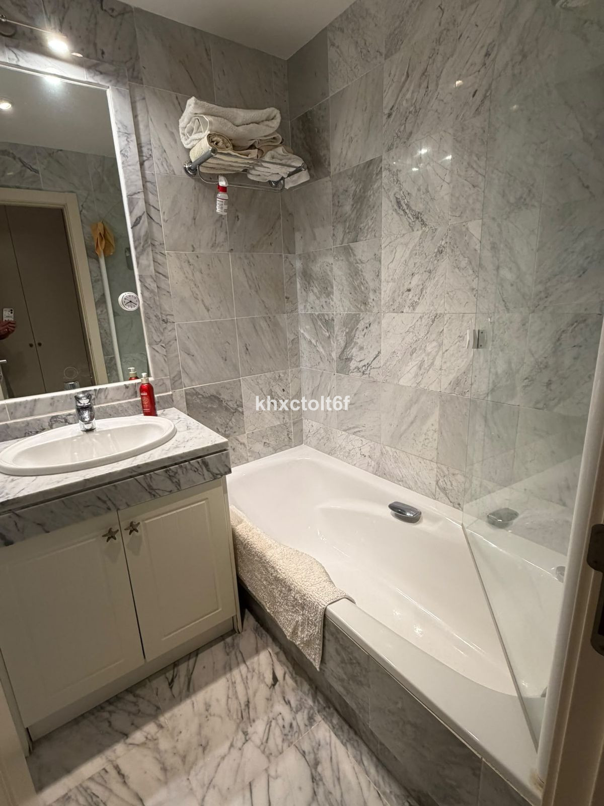 Middle Floor Apartment bilde 13