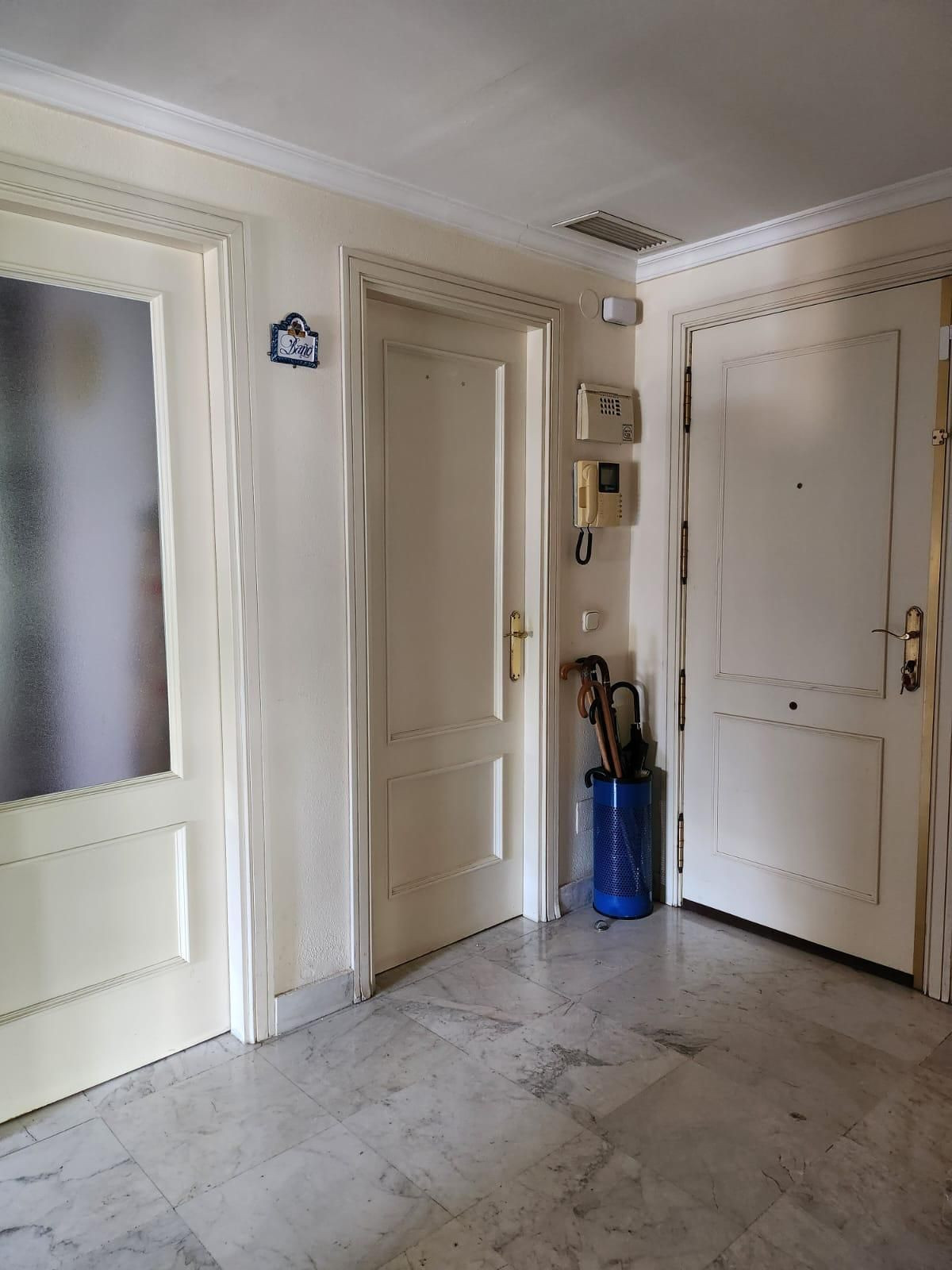 Middle Floor Apartment bilde 20