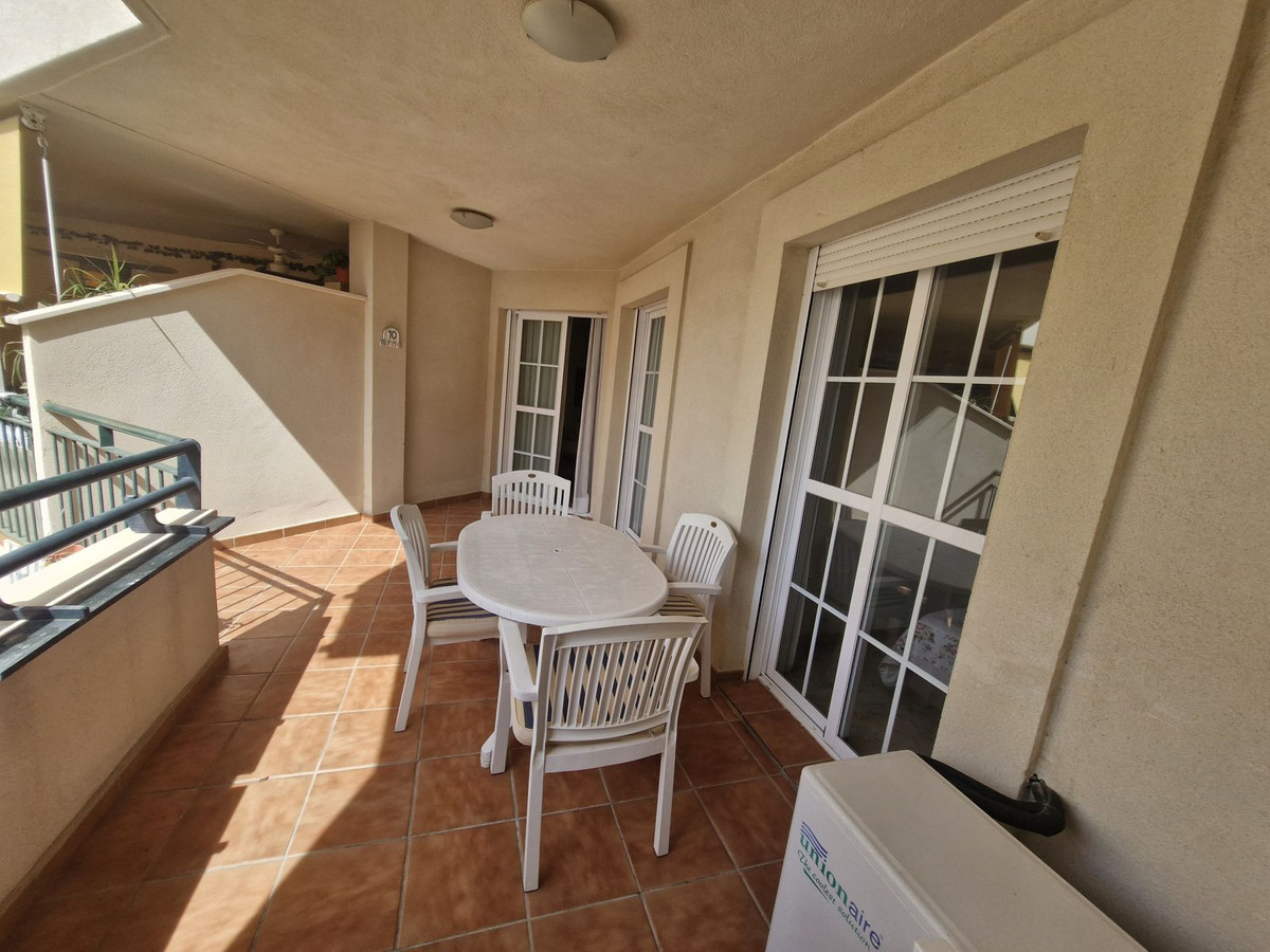 Middle Floor Apartment bilde 14