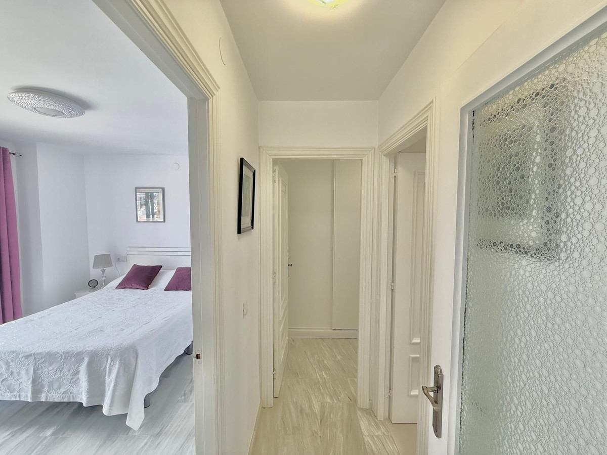 Middle Floor Apartment bilde 16