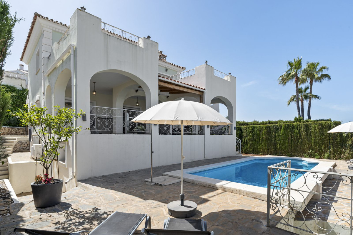 Detached Villa bilde 4