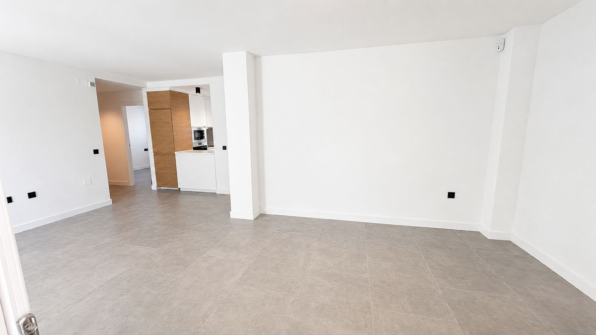 Middle Floor Apartment bilde 7