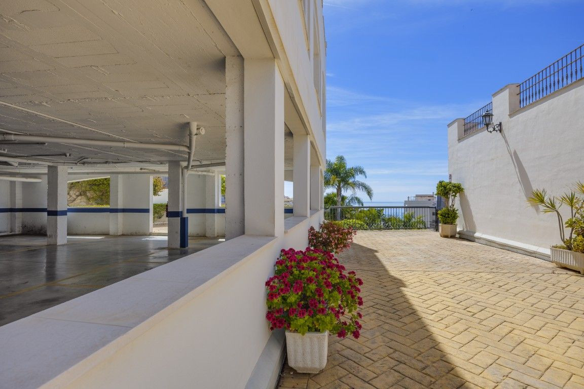 Middle Floor Apartment bilde 24
